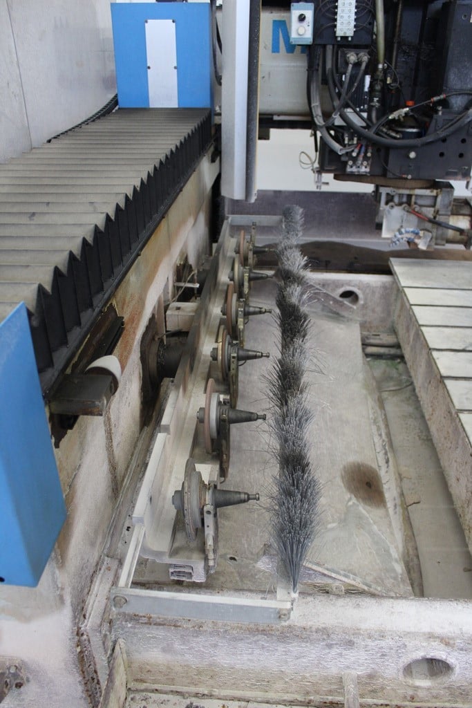 INTERMAC Master Groove 1500  1997